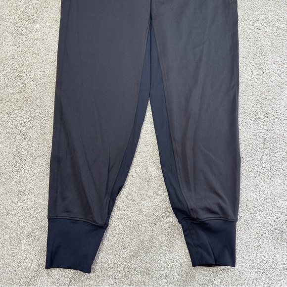 Athleta Women’s Venice High Rise Jogger Pants Sculptek UPF 40+ Outdoor Black XS - Picture 4 of 13